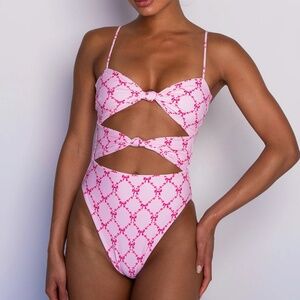 Lisa One Piece - Coquette